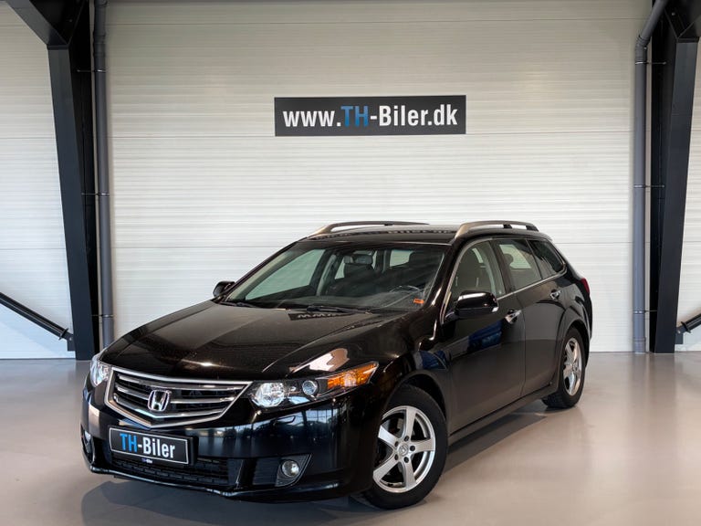 Honda Accord Elegance Tourer aut.