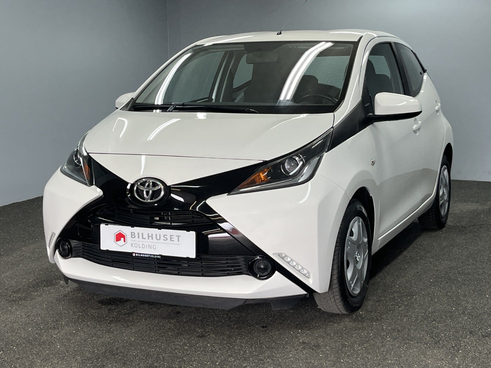 Billede af Toyota Aygo 1,0 VVT-i x-play x-touch