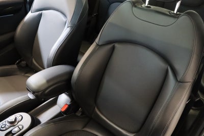 MINI Cooper SE Camden Edition