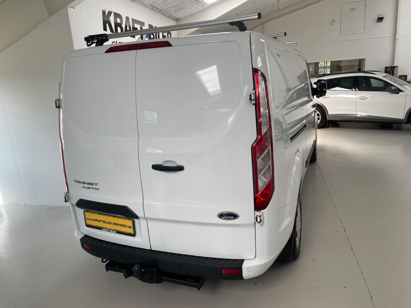 Billede af Ford Transit Custom 300L 2,0 TDCi 130 Trend