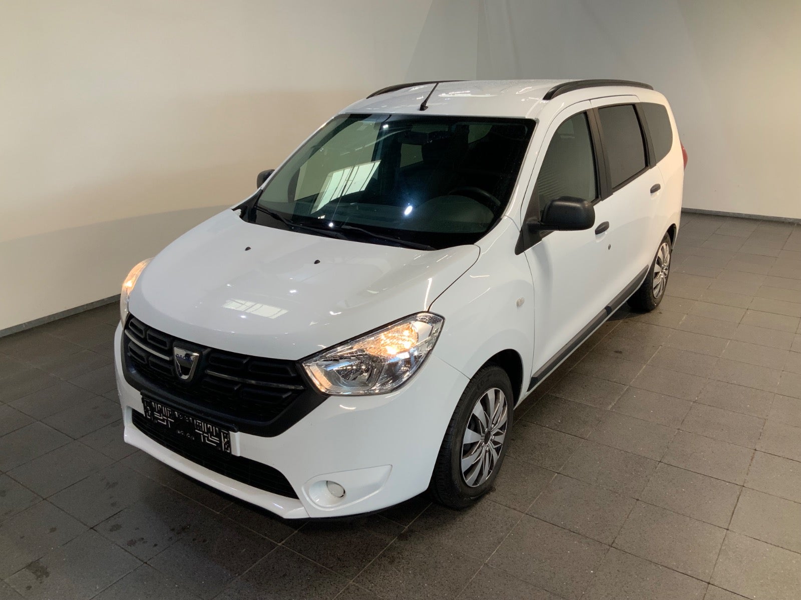 Dacia Lodgy (1/8)