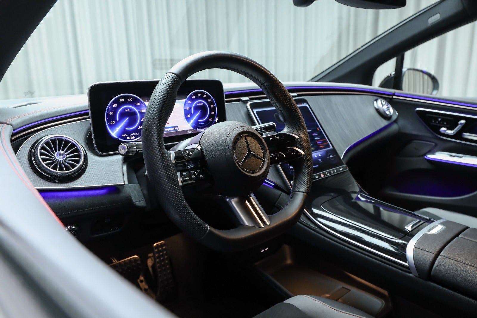 Mercedes-Benz EQE 350+