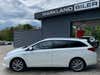 Toyota Auris Hybrid H3 Touring Sports CVT thumbnail
