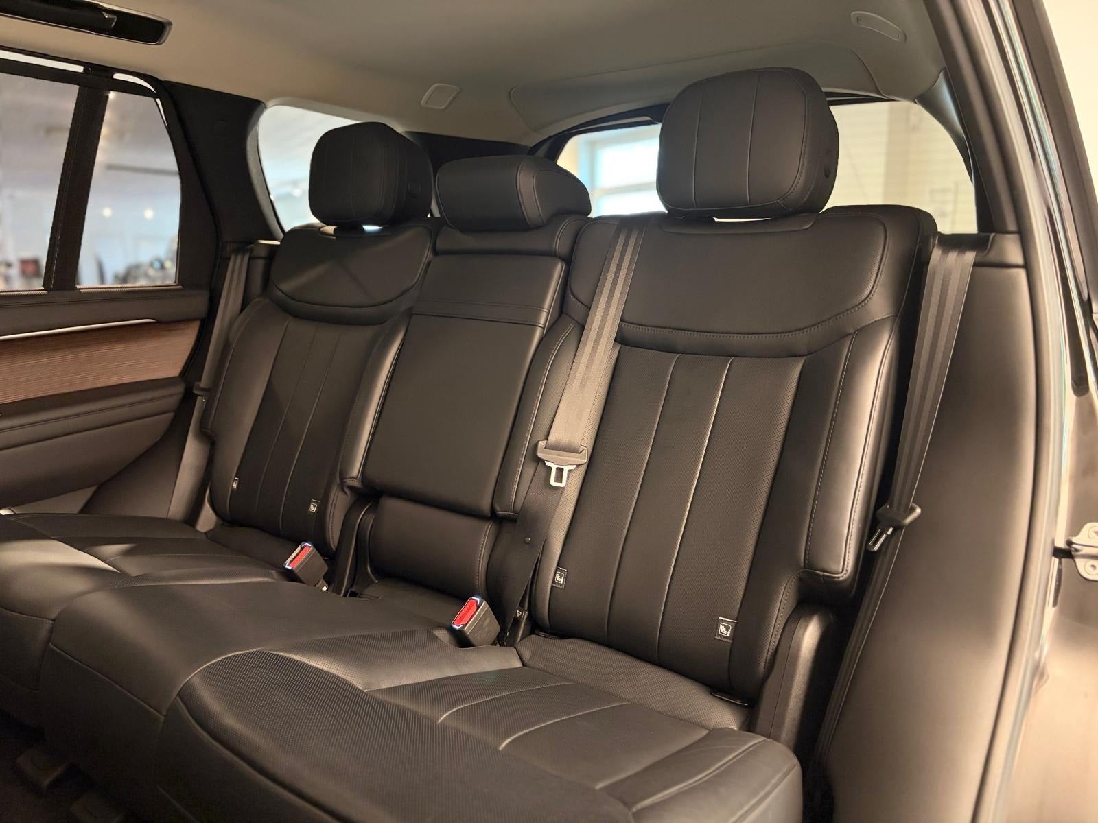 Land Rover – Range Rover