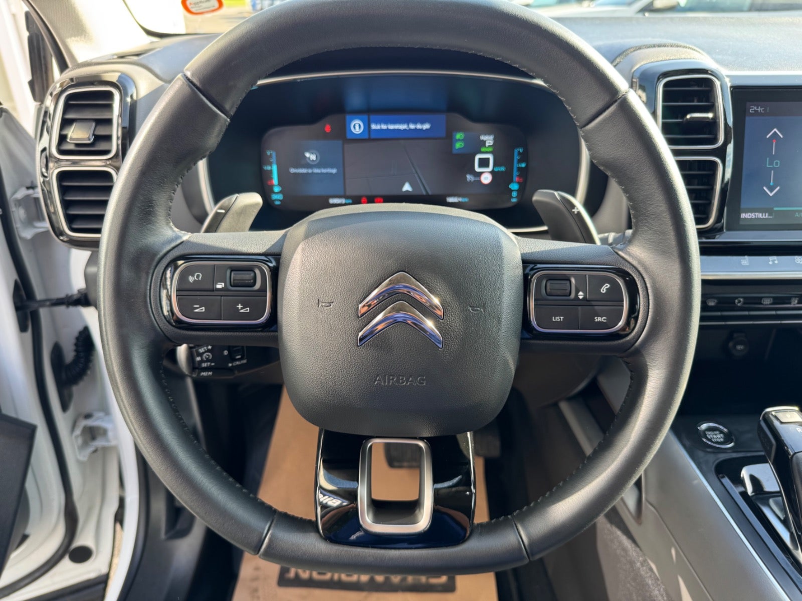 Billede af Citroën C5 Aircross 1,6 Hybrid Feel LTD EAT8