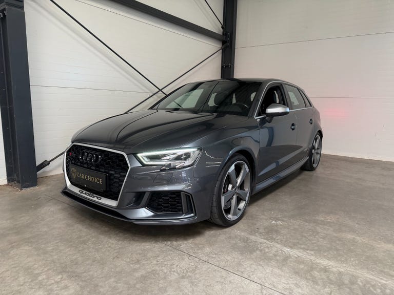 Audi RS3 TFSi quattro S-tr.