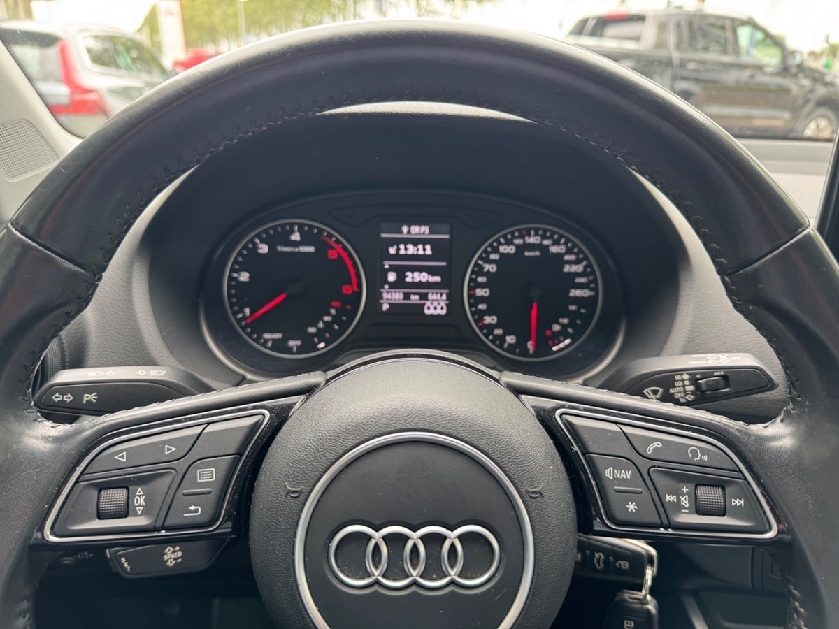 Audi Q2 TDi 116 Sport S-tr.