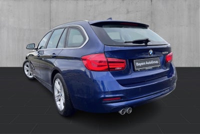 BMW 320d Touring Executive aut. - 2