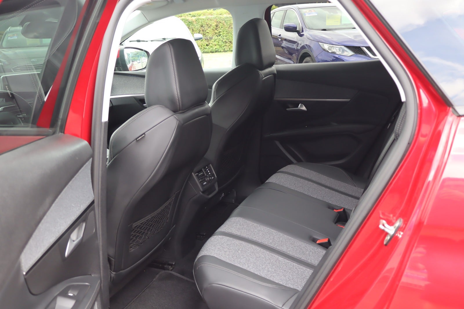 Billede af Peugeot 3008 1,2 PureTech 130 Allure