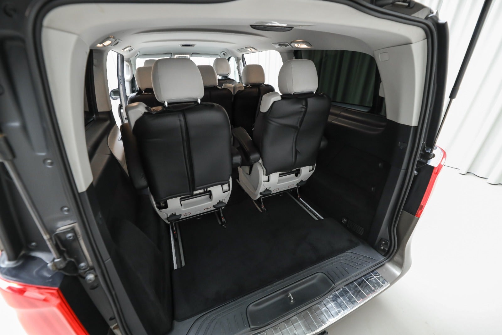 Mercedes-Benz V 220 d