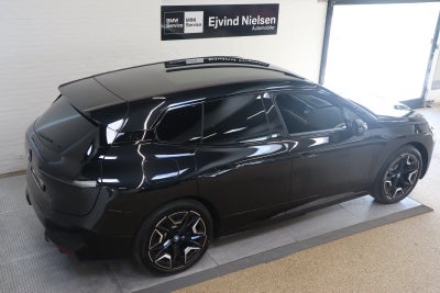 BMW iX xDrive40 Fully Charged Sport