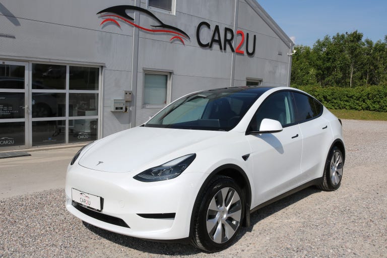 Tesla Model Y RWD