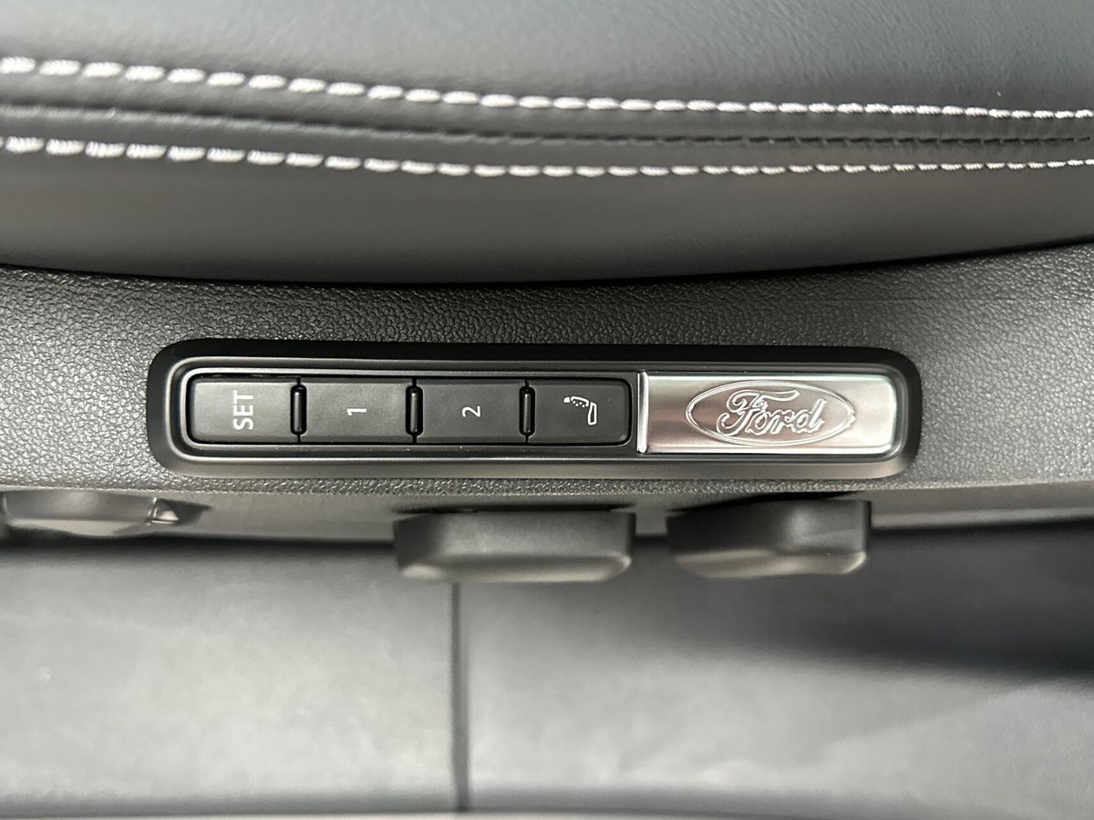 Ford Explorer Premium Extended Range billede 20