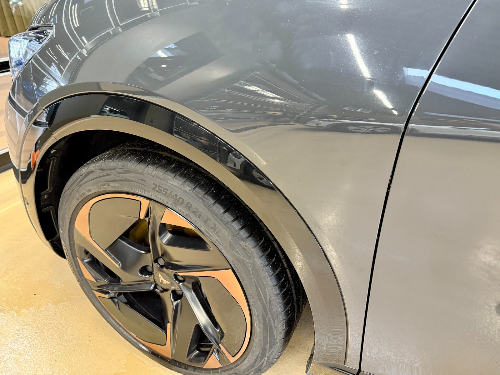 Billede af Cupra Tavascan 77 VZ Adrenaline