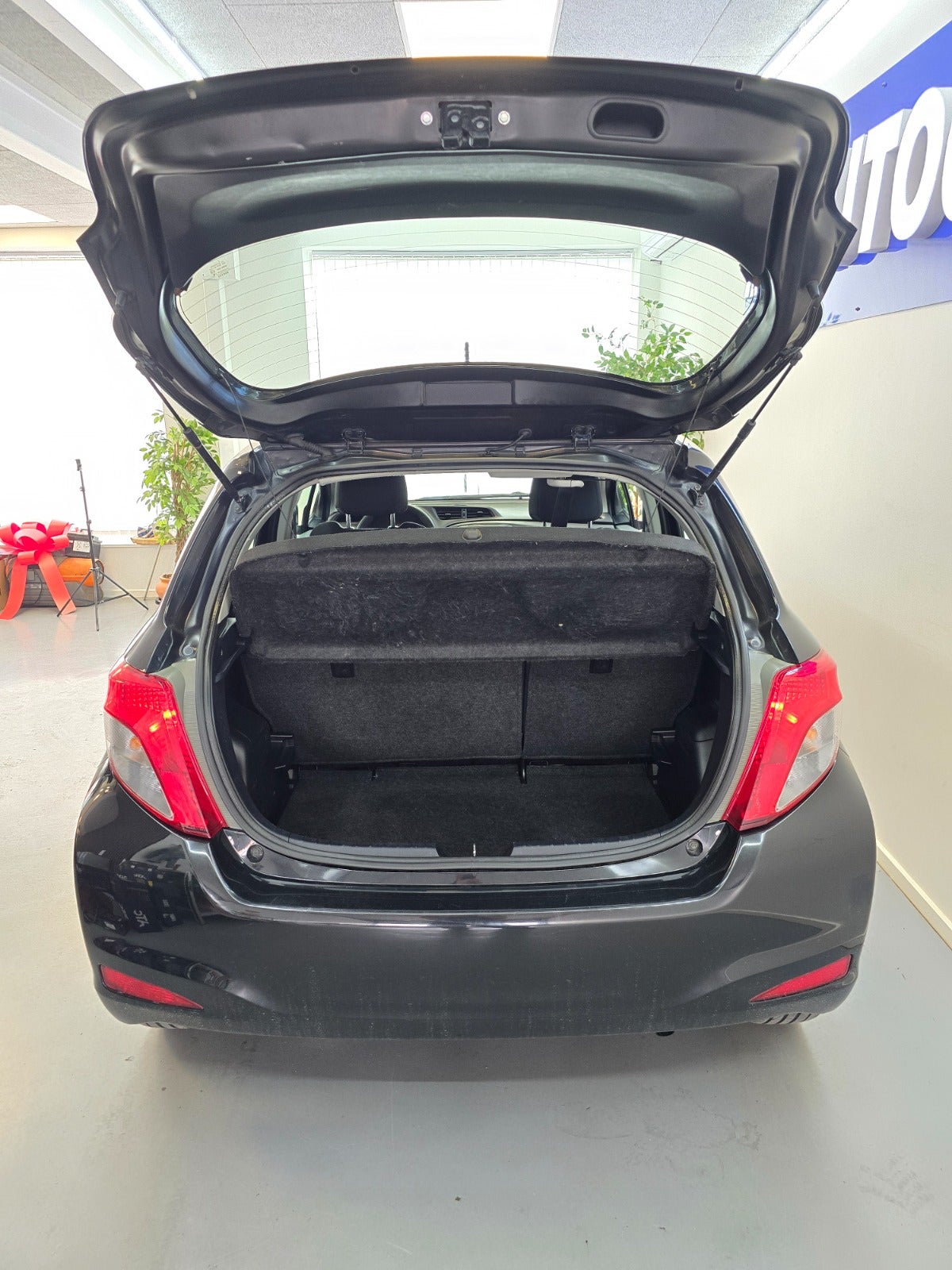 Billede af Toyota Yaris 1,0 VVT-i T1