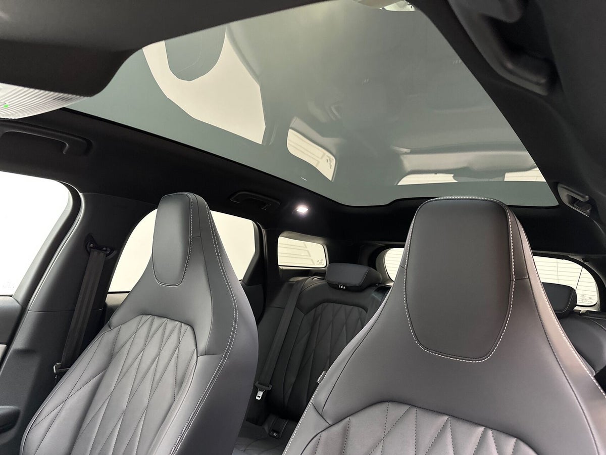 Ford Explorer Premium Extended Range billede 23