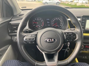 Kia Stonic T-GDi Advance Intro