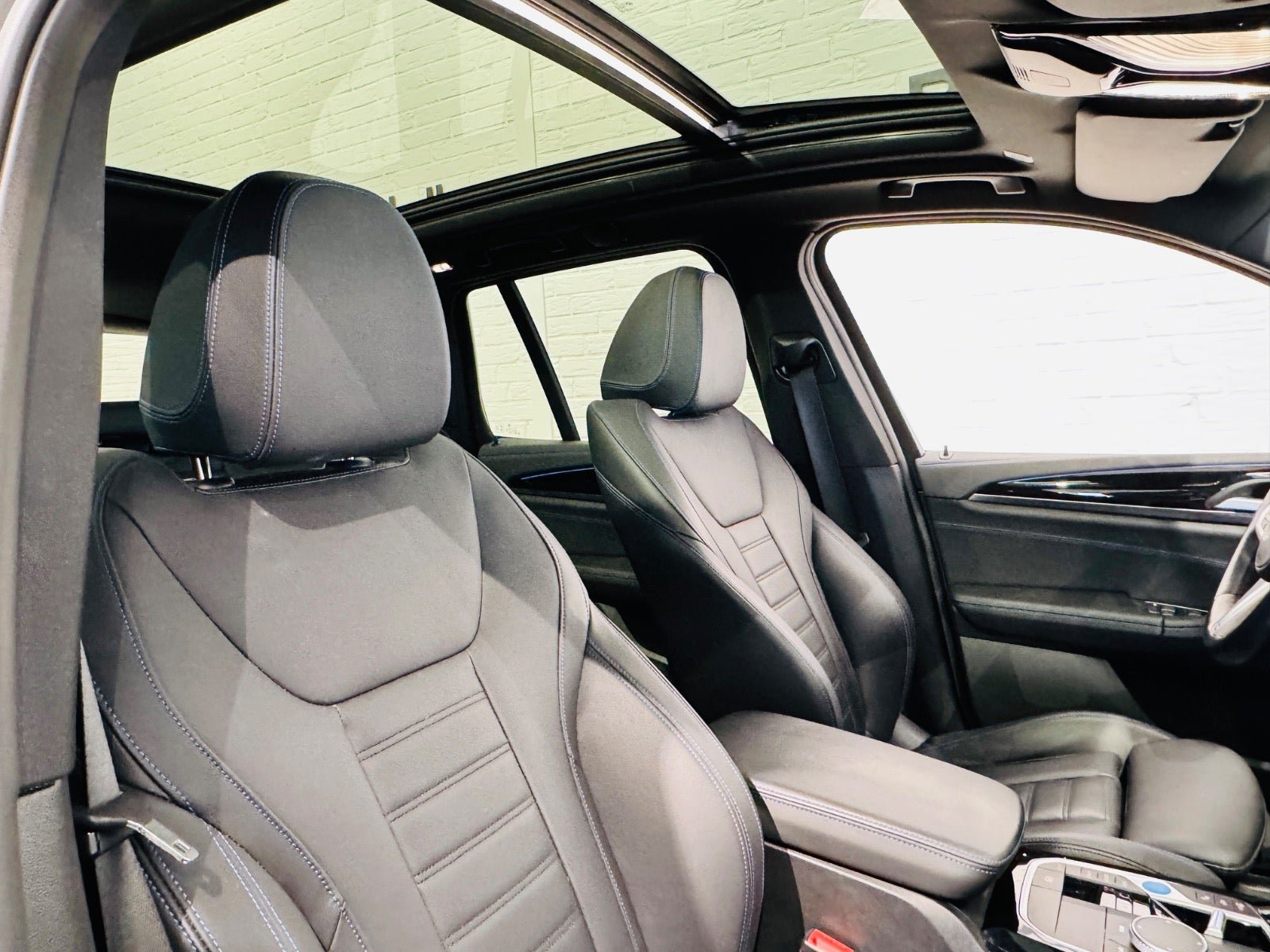 BMW iX3  Charged Plus M-Sport,  5-dørs