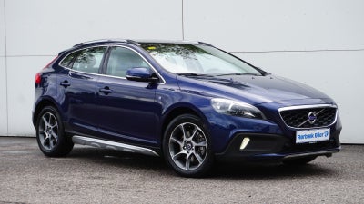 Volvo V40 CC 2,0 D2 120 Ocean Race aut. 5d