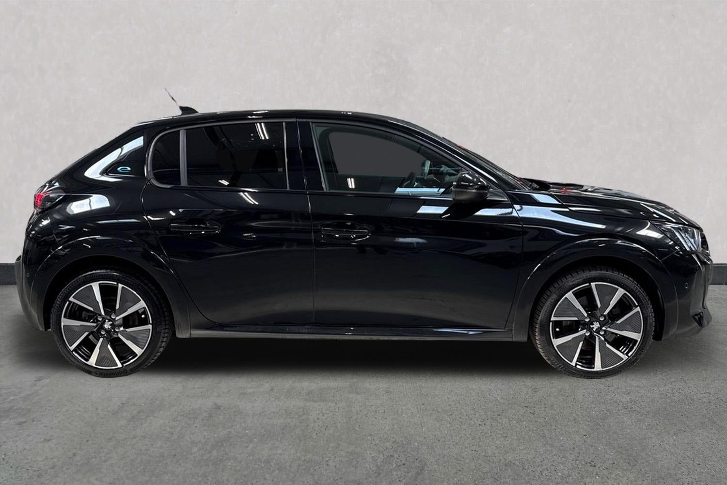Billede af Peugeot e-208 50 GT Prime+