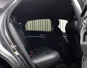 Audi e-tron S-line Sportback quattro