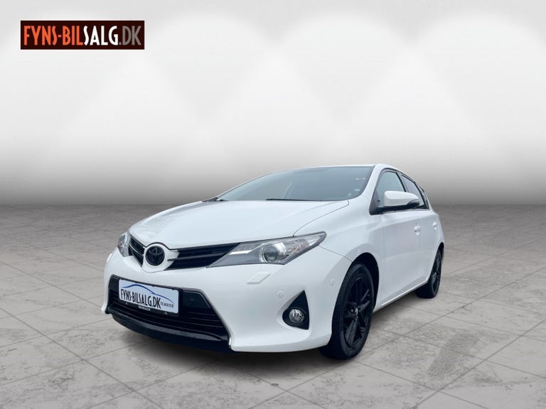 Toyota Auris T2