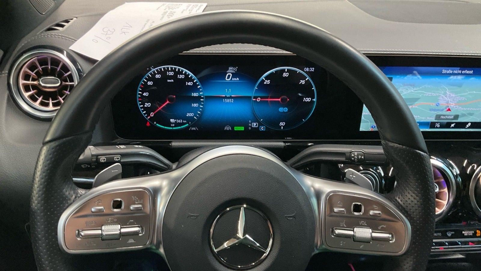 Mercedes EQA250 Electric Art