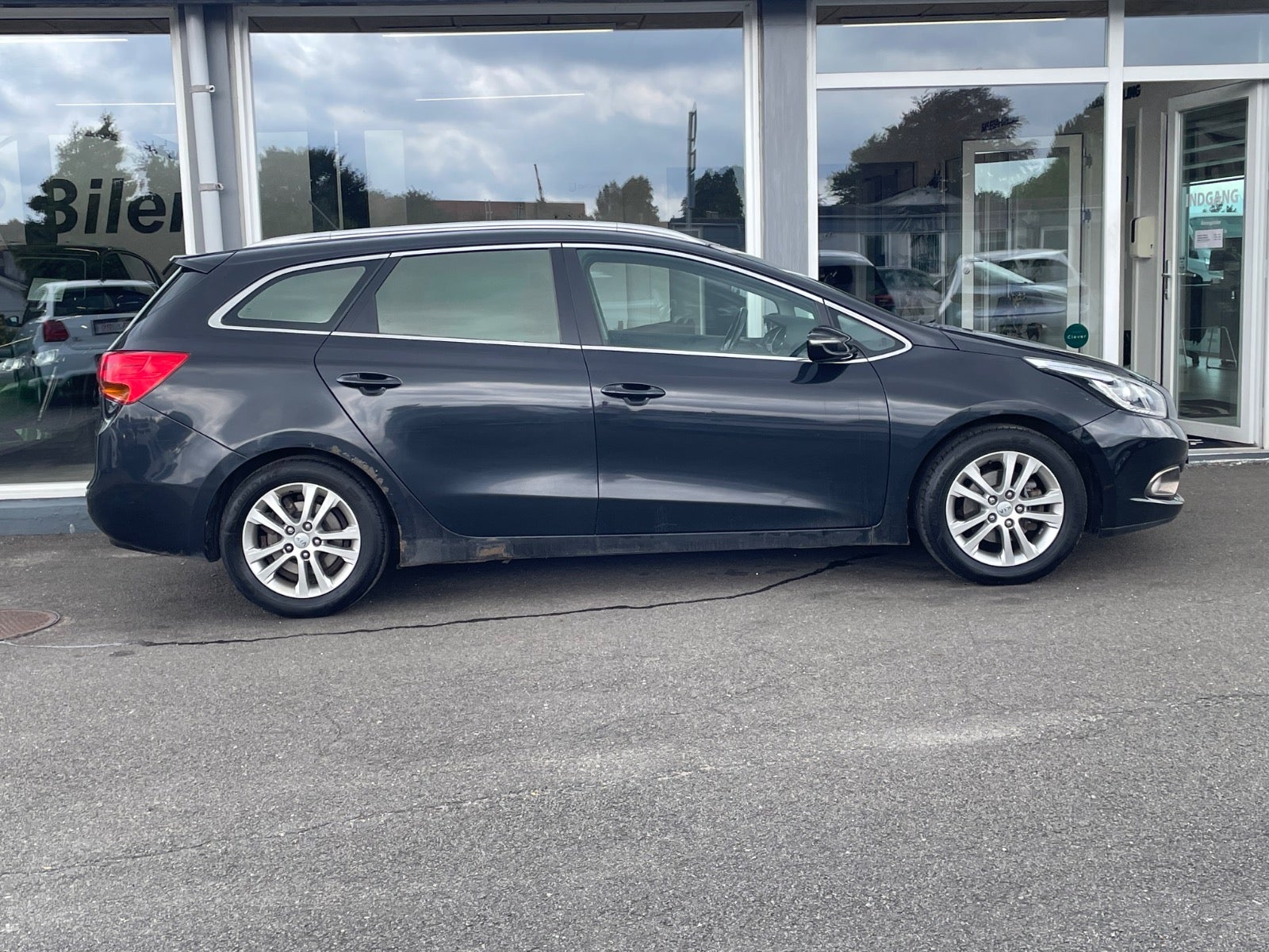 Billede af Kia Ceed 1,6 CRDi 128 Premium SW