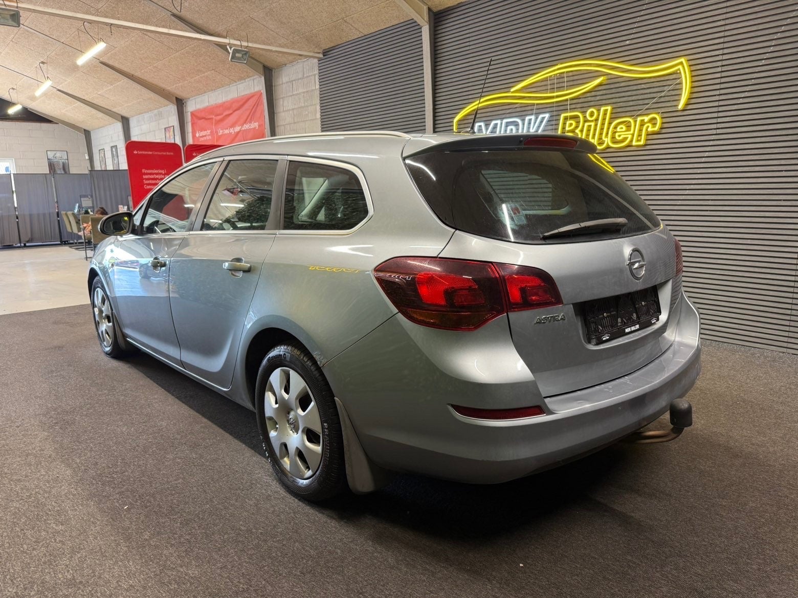 Billede af Opel Astra 1,6 Sport Sports Tourer