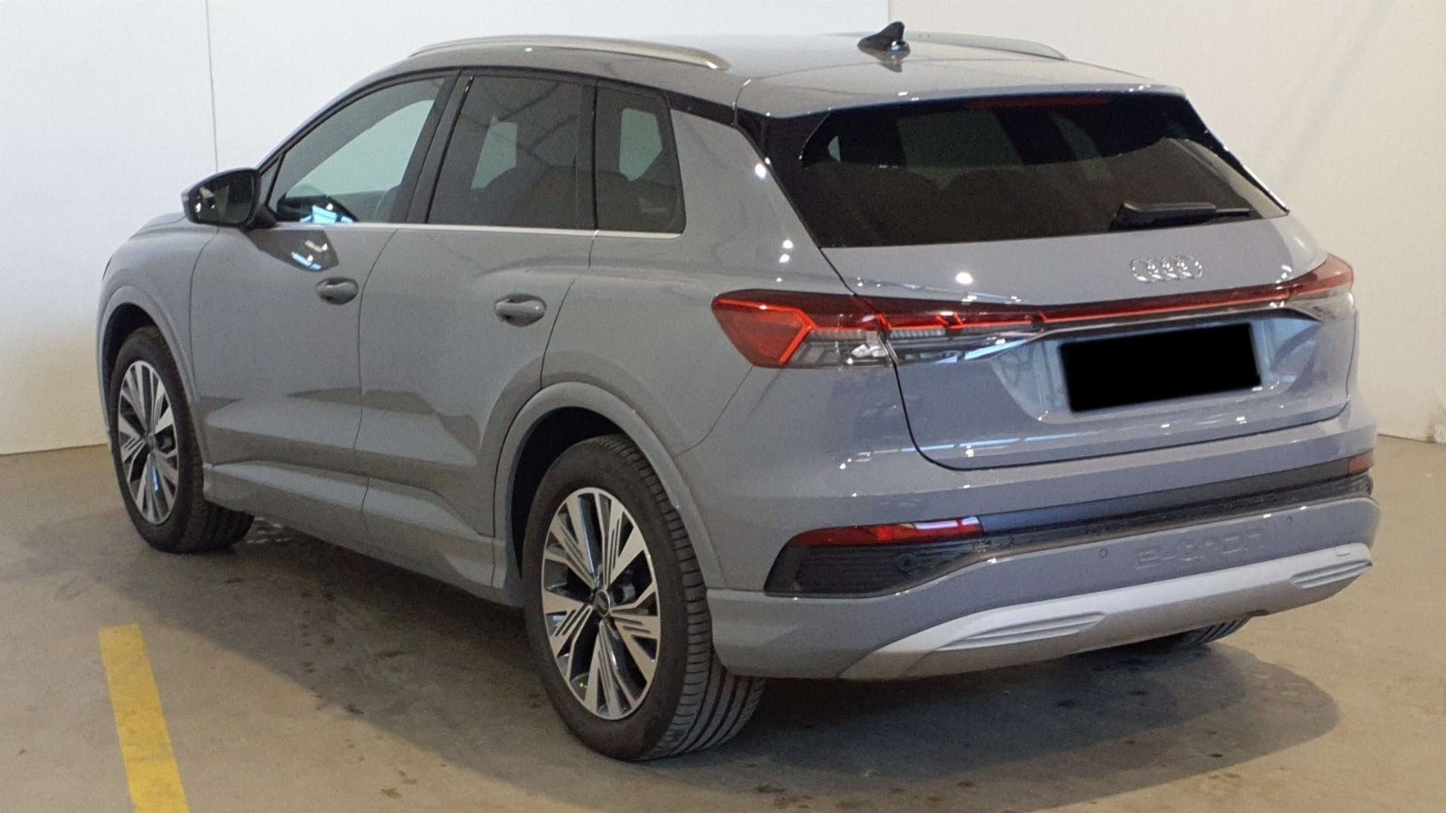 Audi Q4 e-tron Advanced