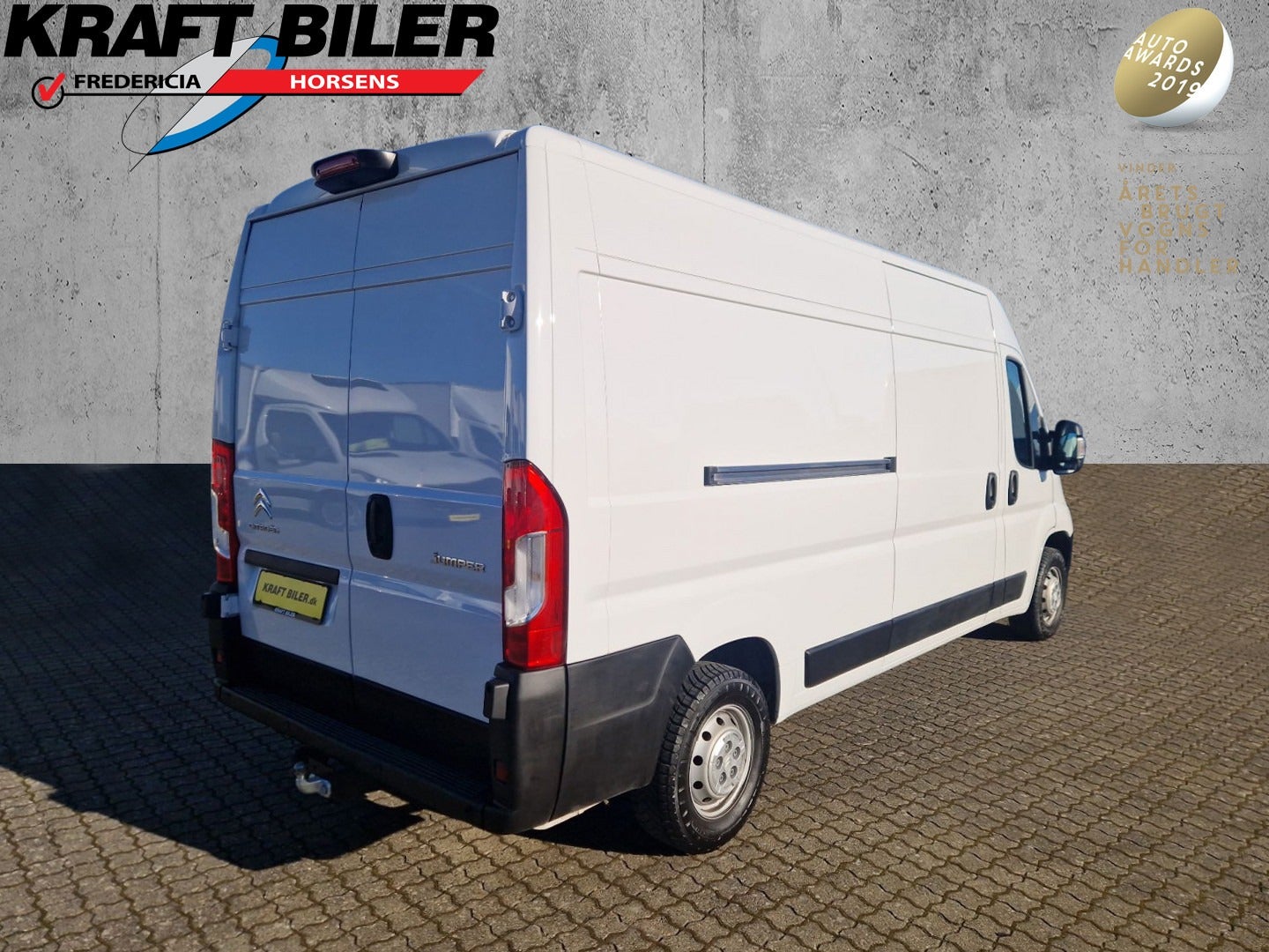 Billede af Citroën Jumper 33 2,2 BlueHDi 140 L3H2 MasterLine