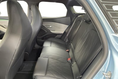 Ford Explorer Premium Extended Range