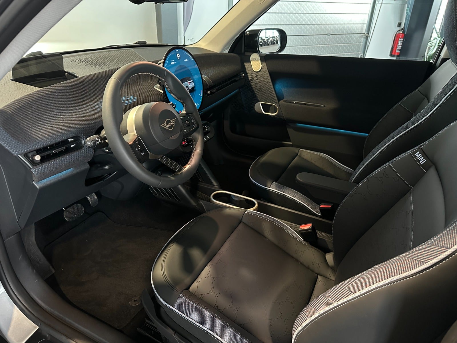 MINI Cooper E Classic Trim L 3d - 7