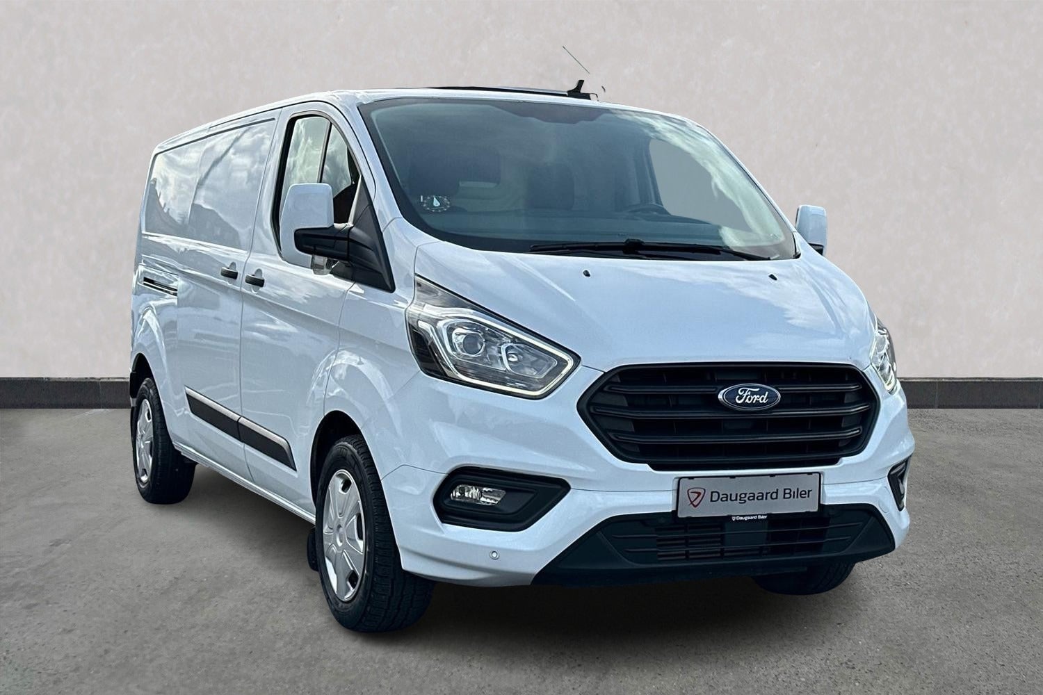 Billede af Ford Transit Custom 300L 2,0 TDCi 130 Trend aut.