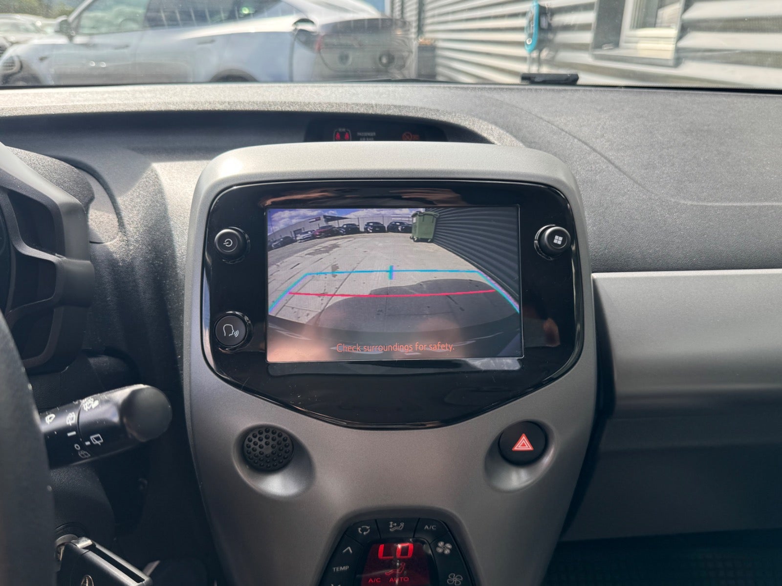Billede af Toyota Aygo 1,0 VVT-i x-press x-shift