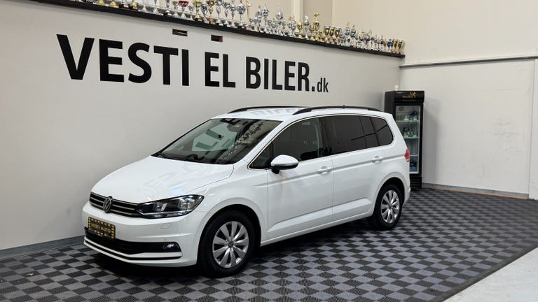 VW Touran TDi 115 Comfortline DSG Van