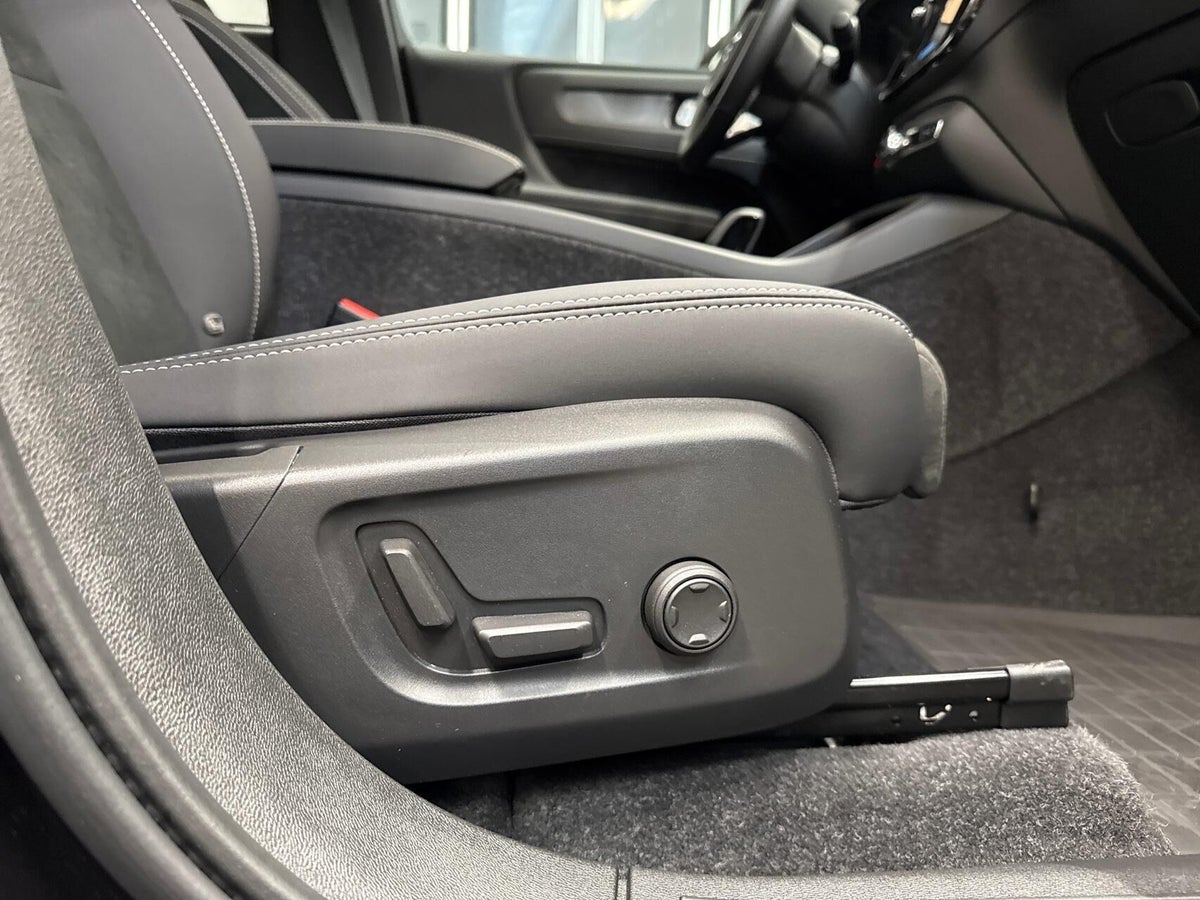 Volvo EC40 Twin Black Edition billede 23