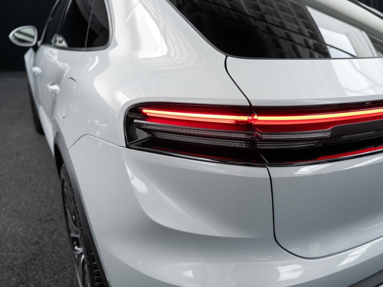 Gallery image 4 of 21