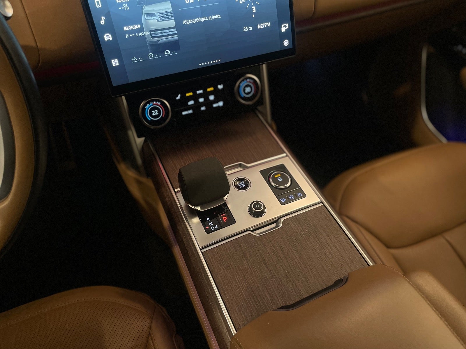 Land Rover – Range Rover