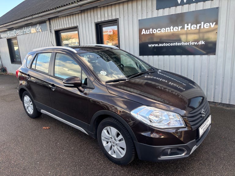 Suzuki S-Cross GL+