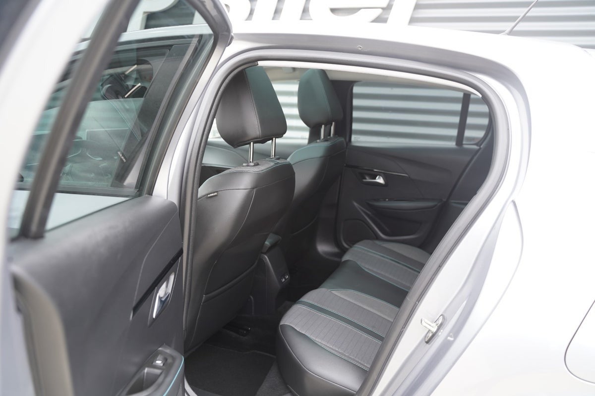 Billede af Peugeot 208 1,5 BlueHDi 100 Allure Sky