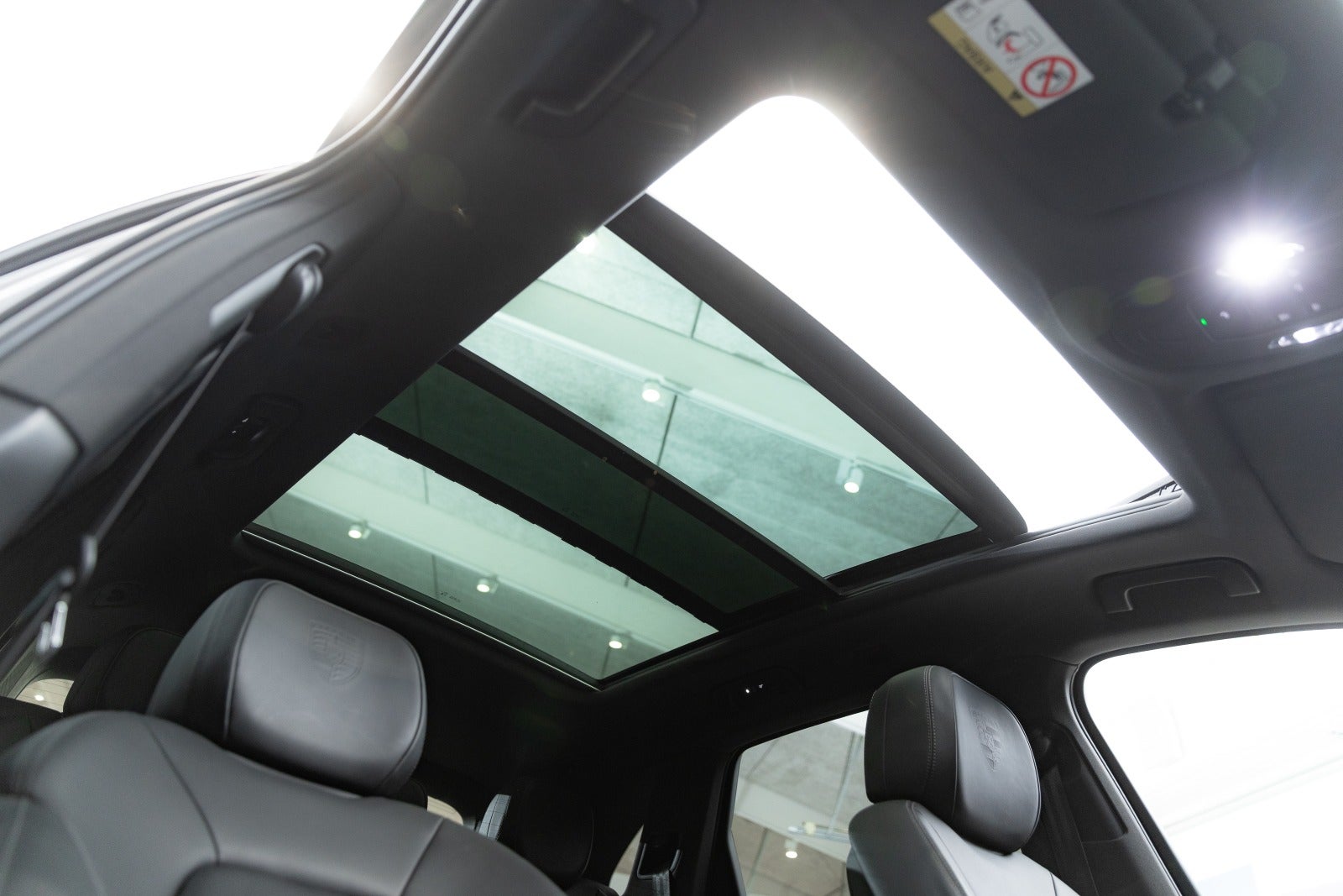 Gallery image 16 of 17