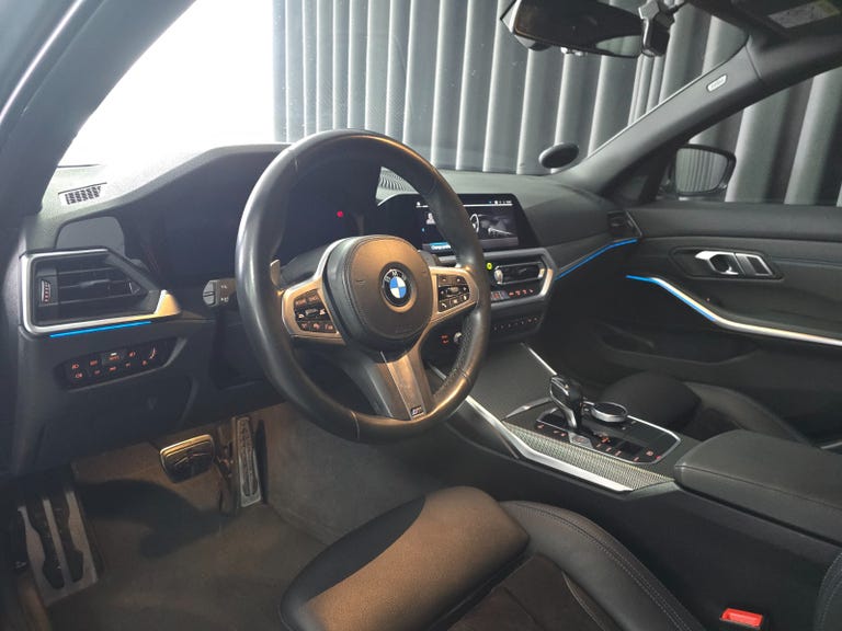 BMW 330e M-Sport aut.