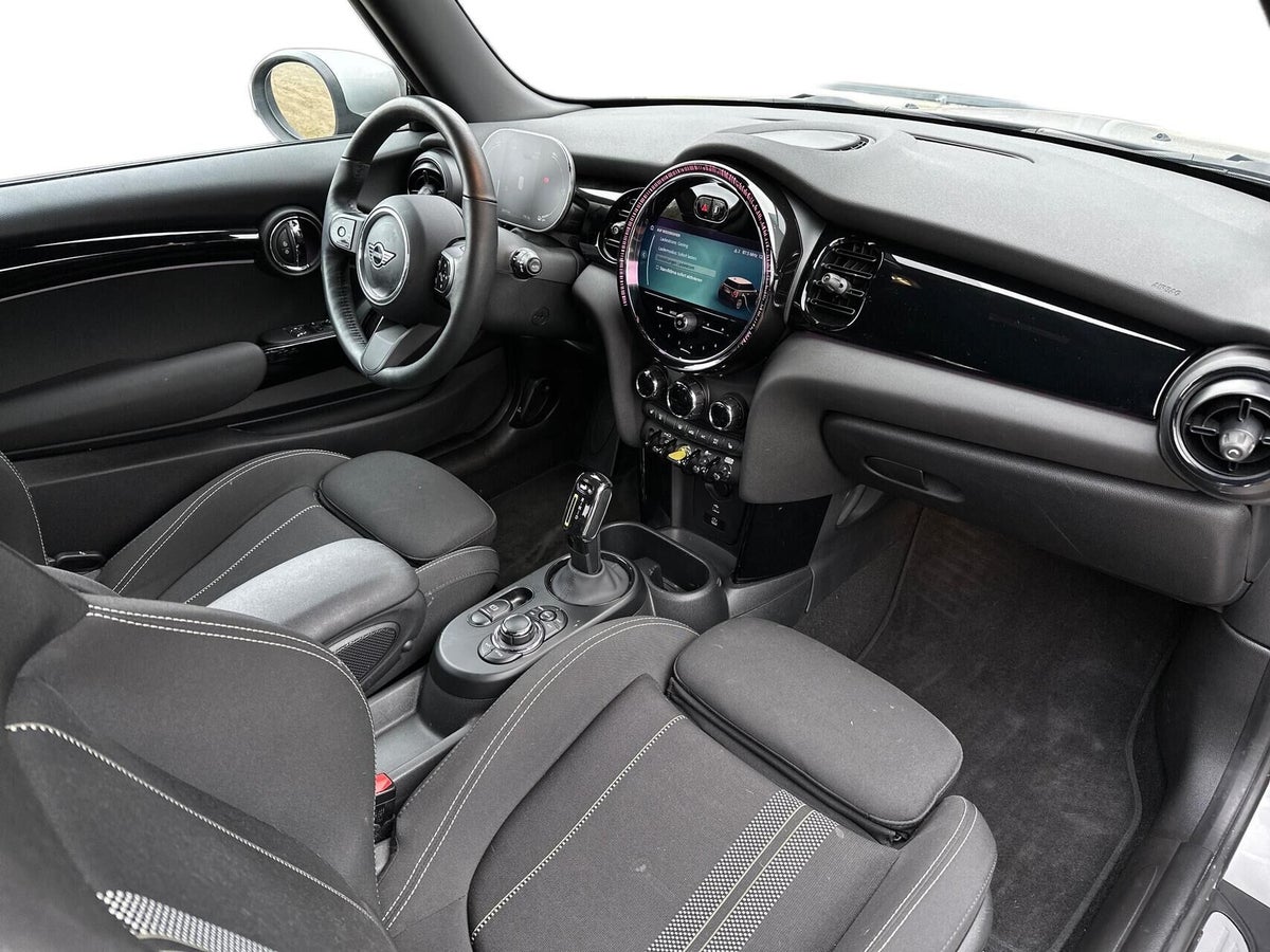 MINI Cooper SE Classic Trim billede 10