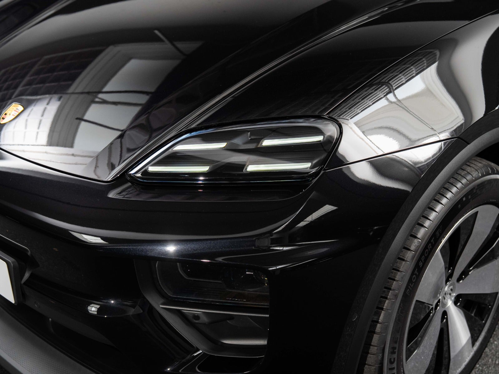 Gallery image 6 of 17