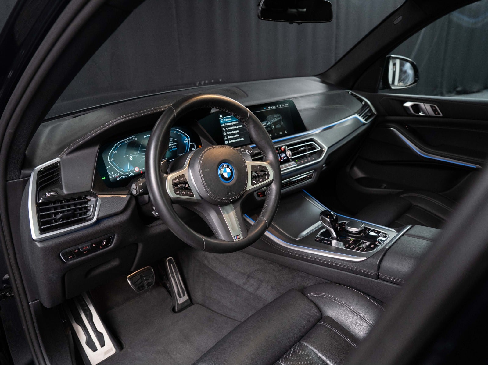 Gallery image 7 of 11