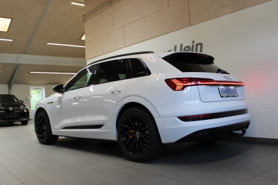 Audi e-tron S-line quattro