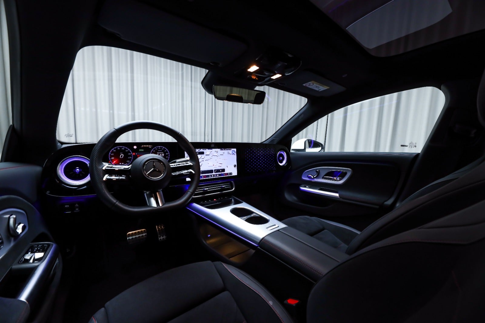 Mercedes-Benz CLA 250+ (4/8)