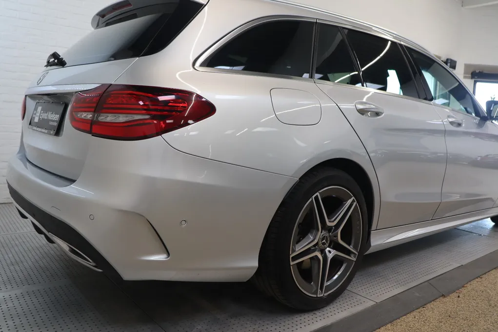 Mercedes C220 d AMG Line stc. aut.