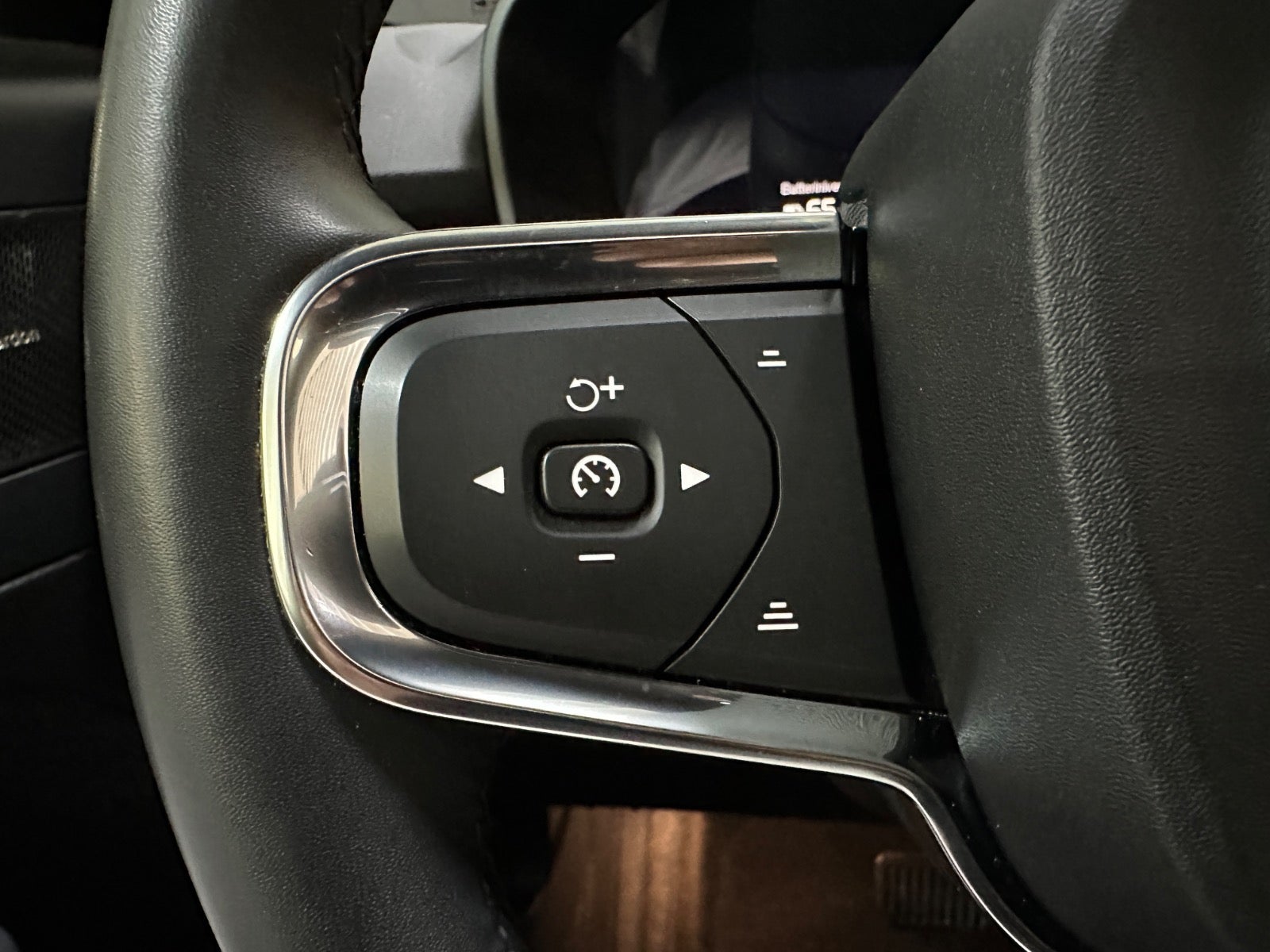 Billede af Volvo XC40  P6 ReCharge Ultimate